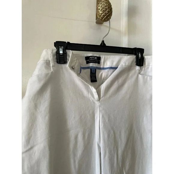 Apt 9 Modern Women’s size 14 white casual pants - Picture 3 of 7